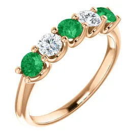 14KT GOLD 0.50 CTW EMERALD & 0.45 CTW DIAMOND 5 STONE BAND