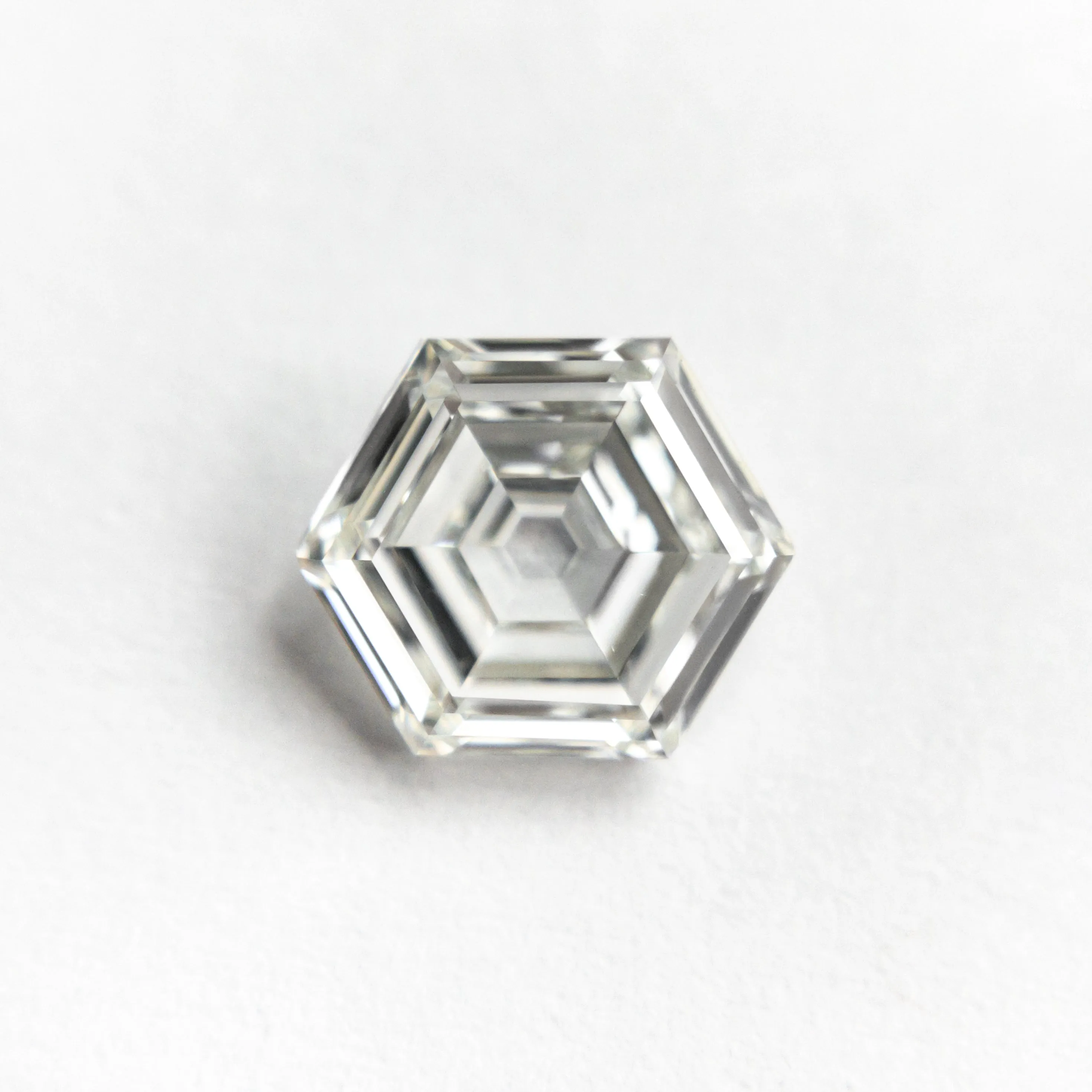 1.50ct 8.19x6.97x3.12mm GIA VS2 J Hexagon Step Cut 21961-01