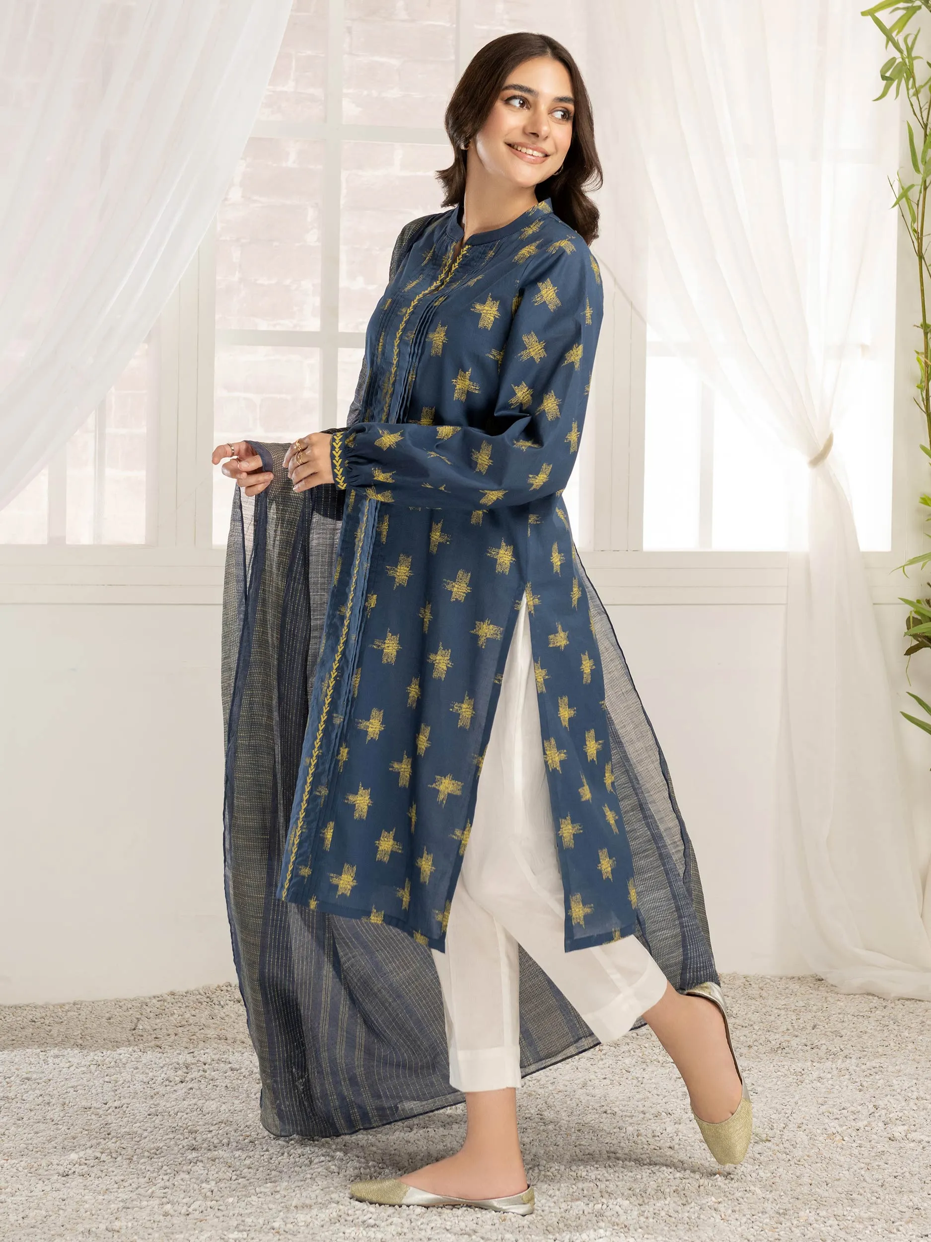 2 Piece Lawn Suit-Printed (Unstitched)