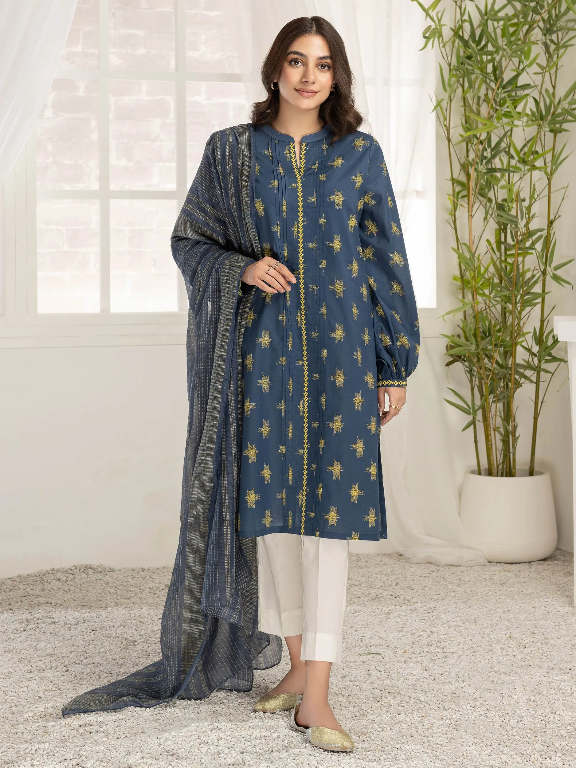 2 Piece Lawn Suit-Printed (Unstitched)