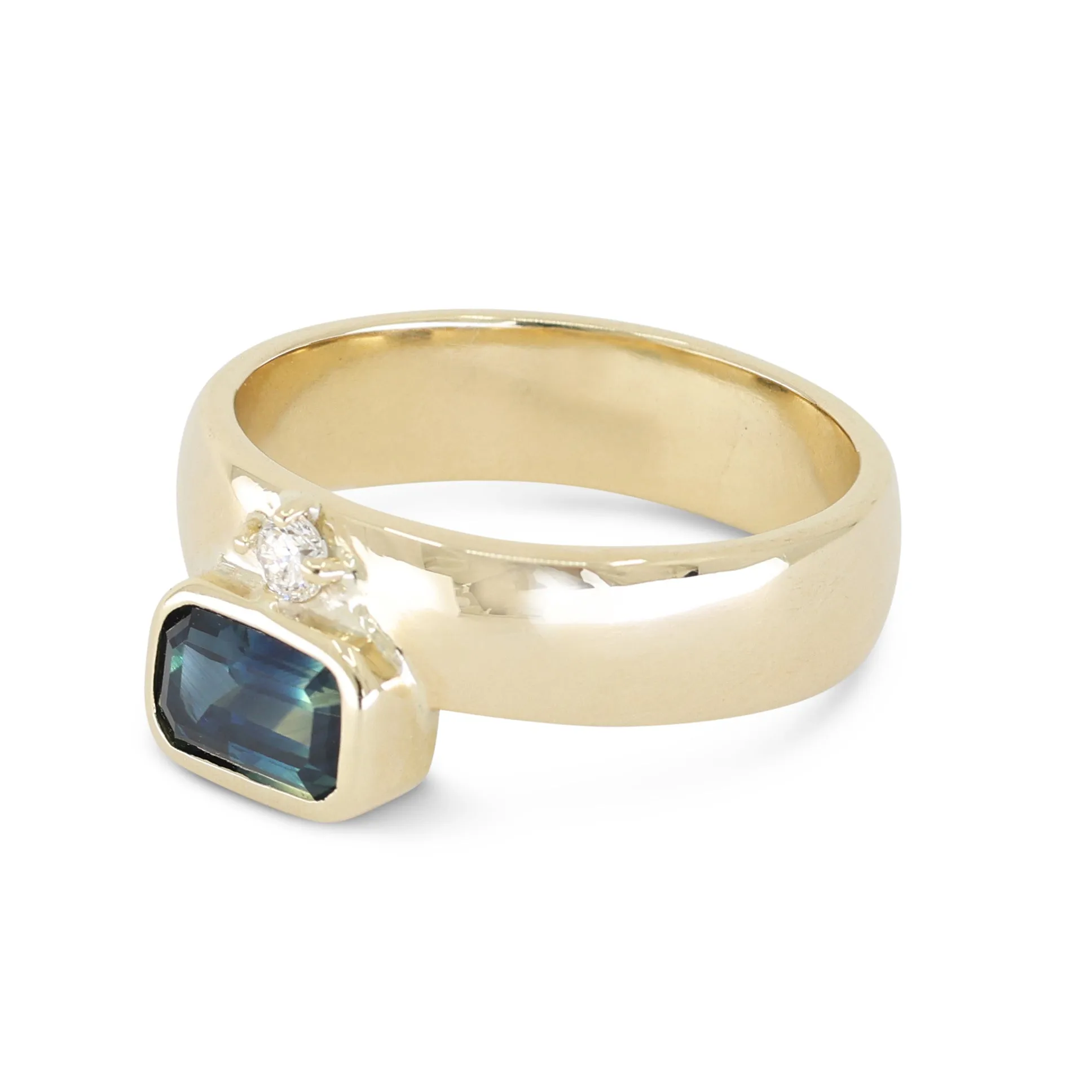 Azure Sapphire 14K Yellow Gold Band