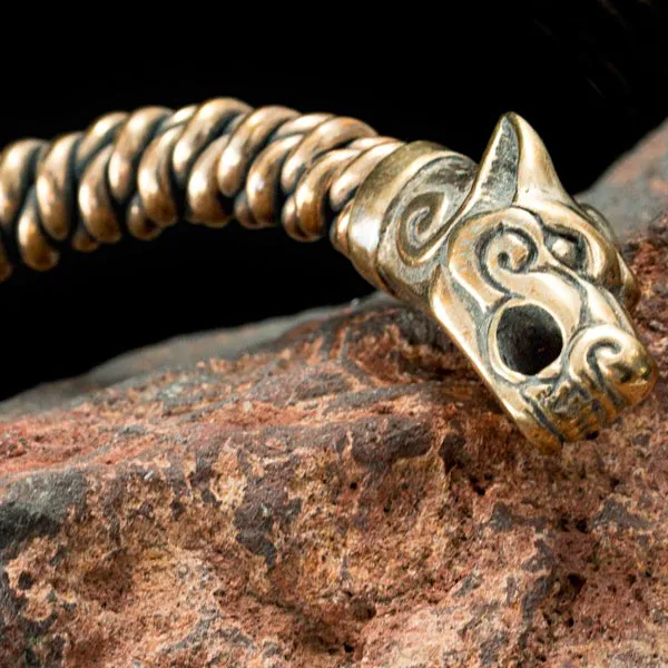 Braided Wolf Bracelet - Bronze