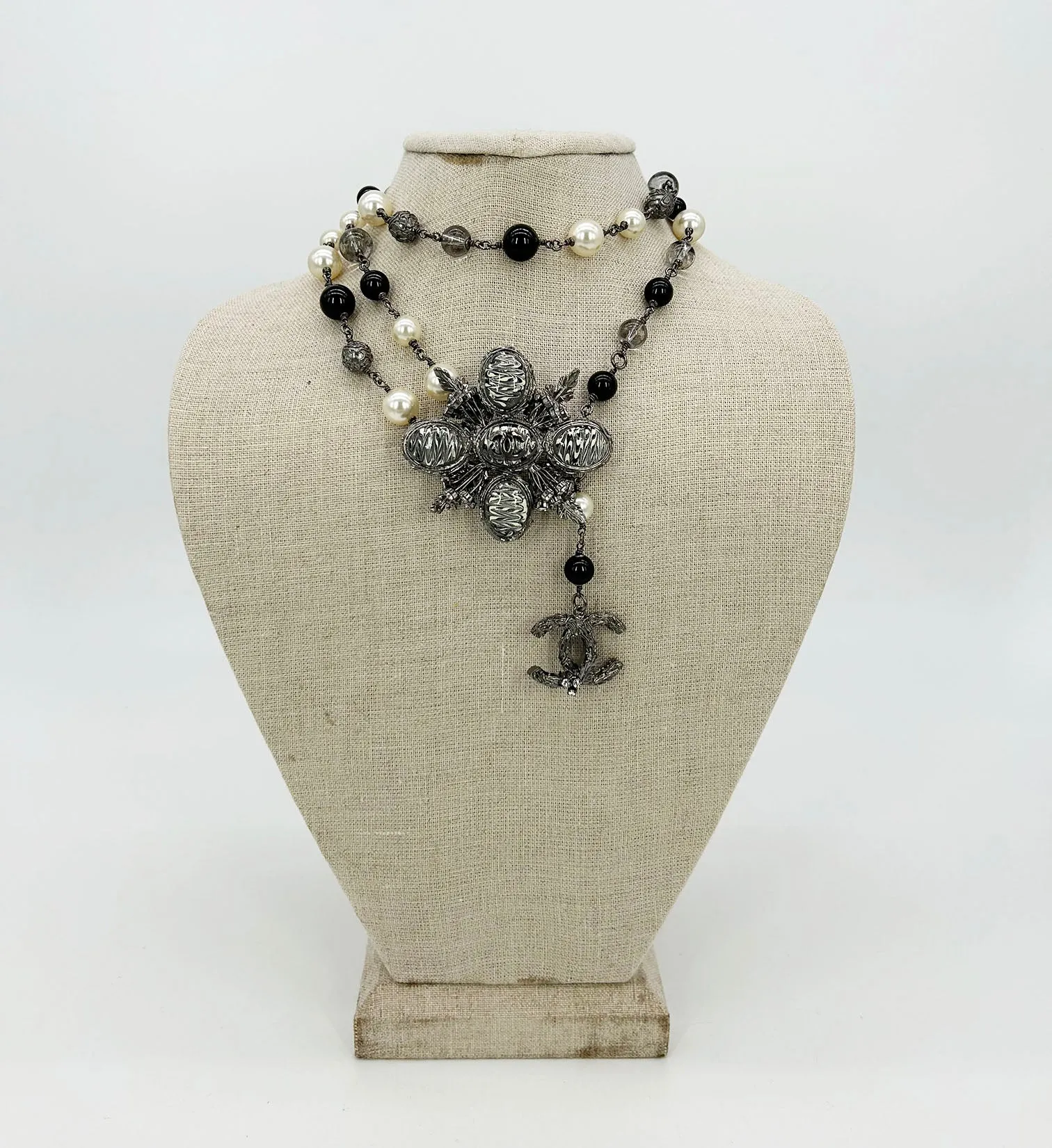 Chanel Beaded Marble Flower Belt Necklace