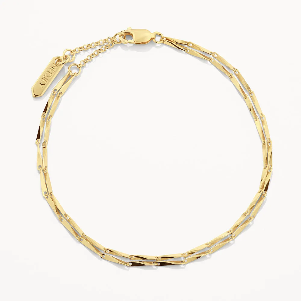 Double Twist Bar Link Chain Bracelet in Gold