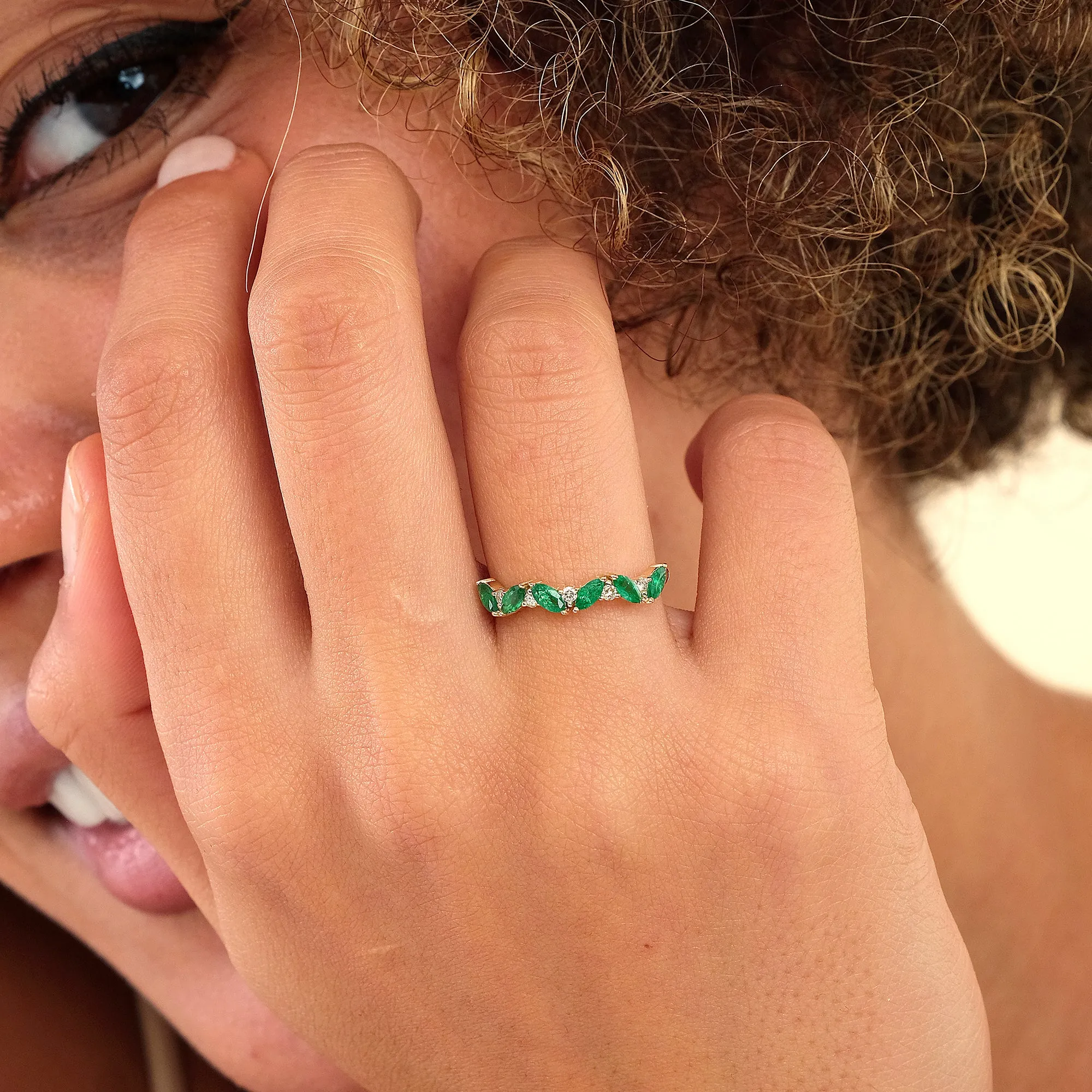 Emerald and Diamond Half Eternity Ring, Cruz