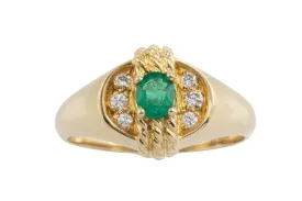 Emerald and diamond ring in 18 carat gold