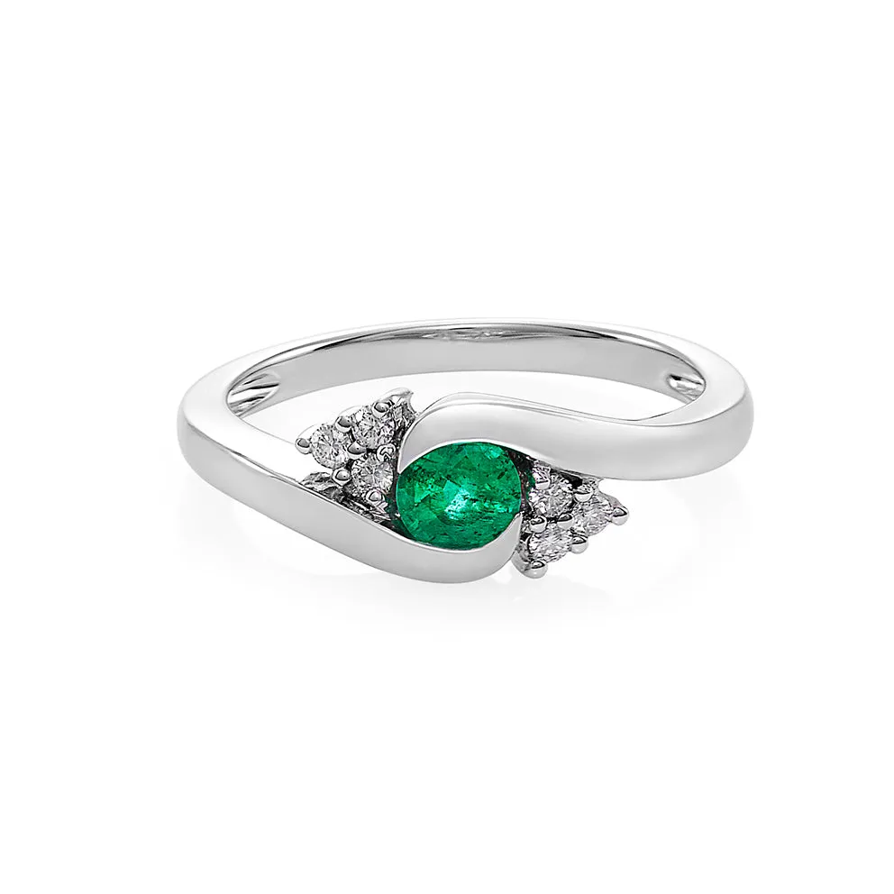 Emerald and Diamond Ring in White Gold