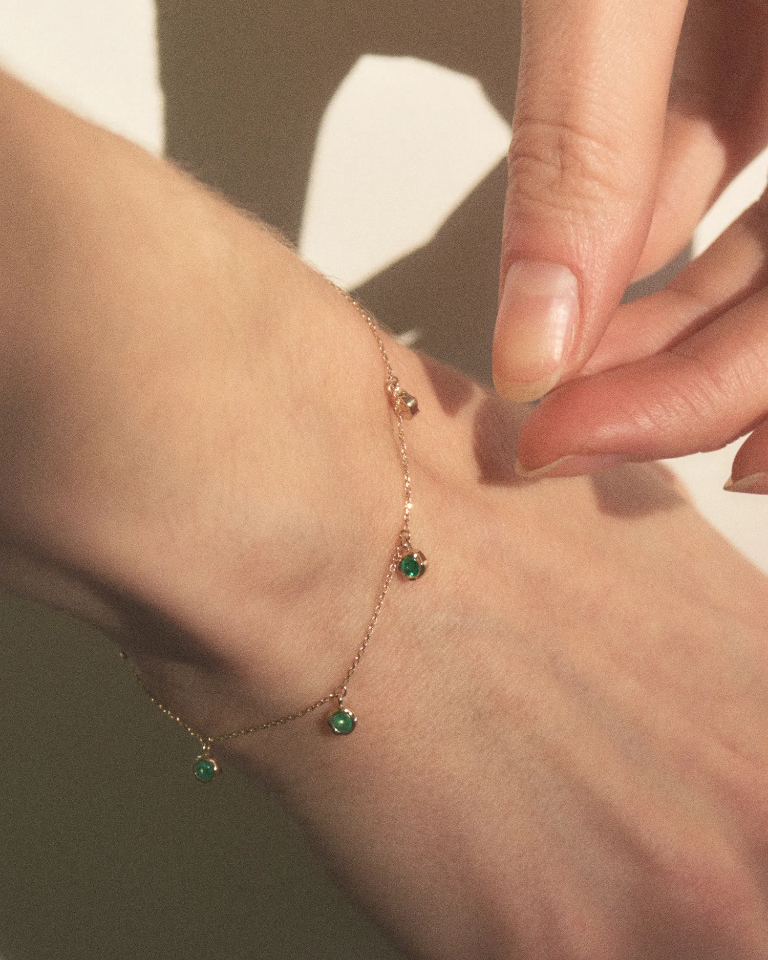 Emerald Station Droplet Bracelet