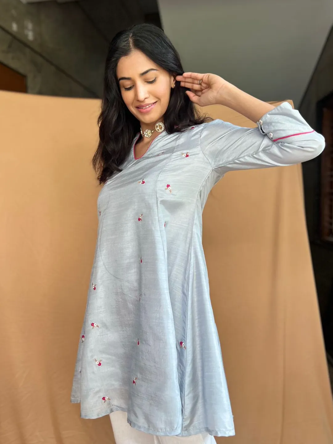 Inara Grey Ditsy Floral Embroidered Kurta