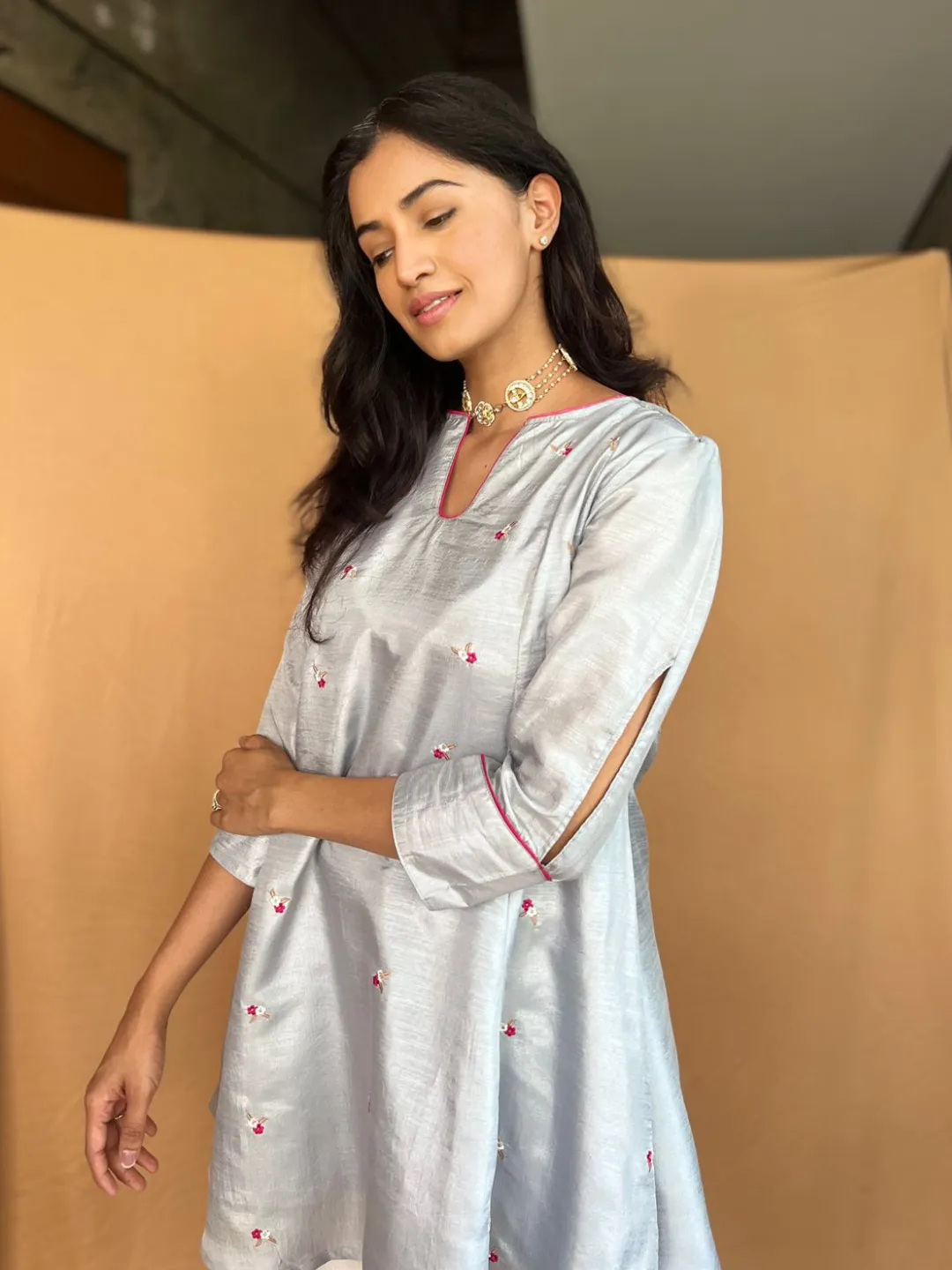 Inara Grey Ditsy Floral Embroidered Kurta