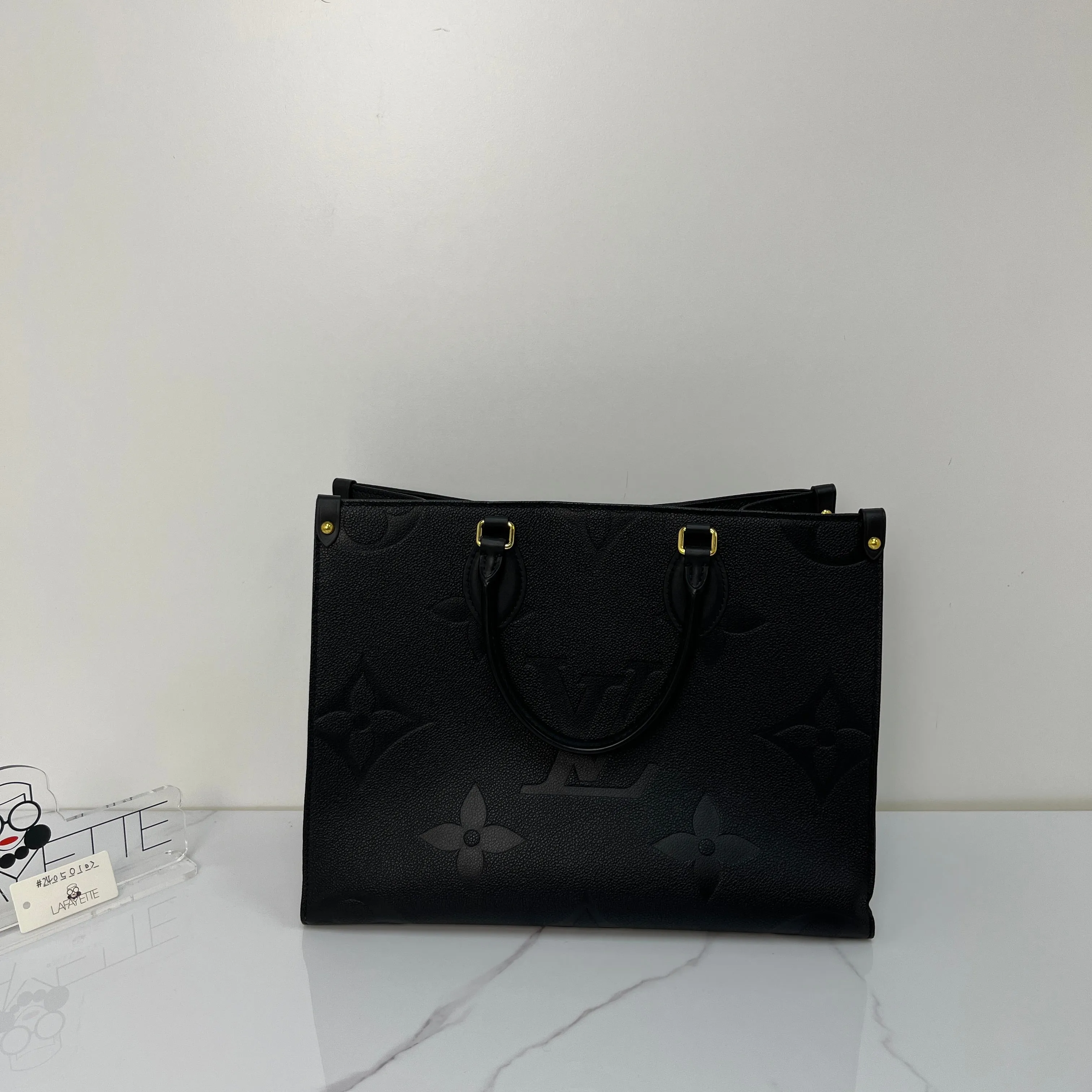 Louis Vuitton Onthego MM in Black