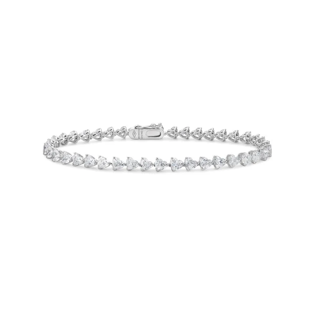 Slanted Heart Shape Diamond Tennis Bracelet (9.74 ct.) in 18K Gold