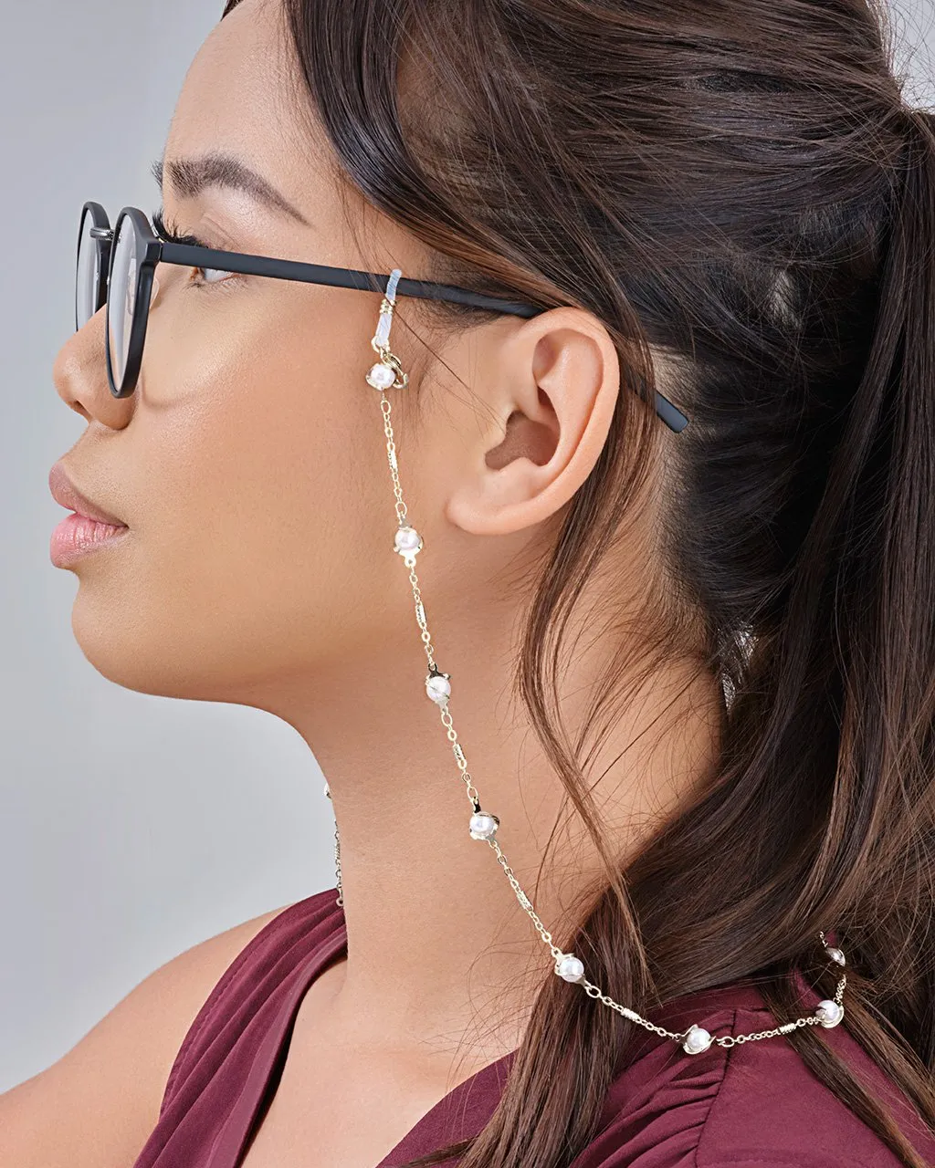 Stationed Pearl Twist Glasses Chain