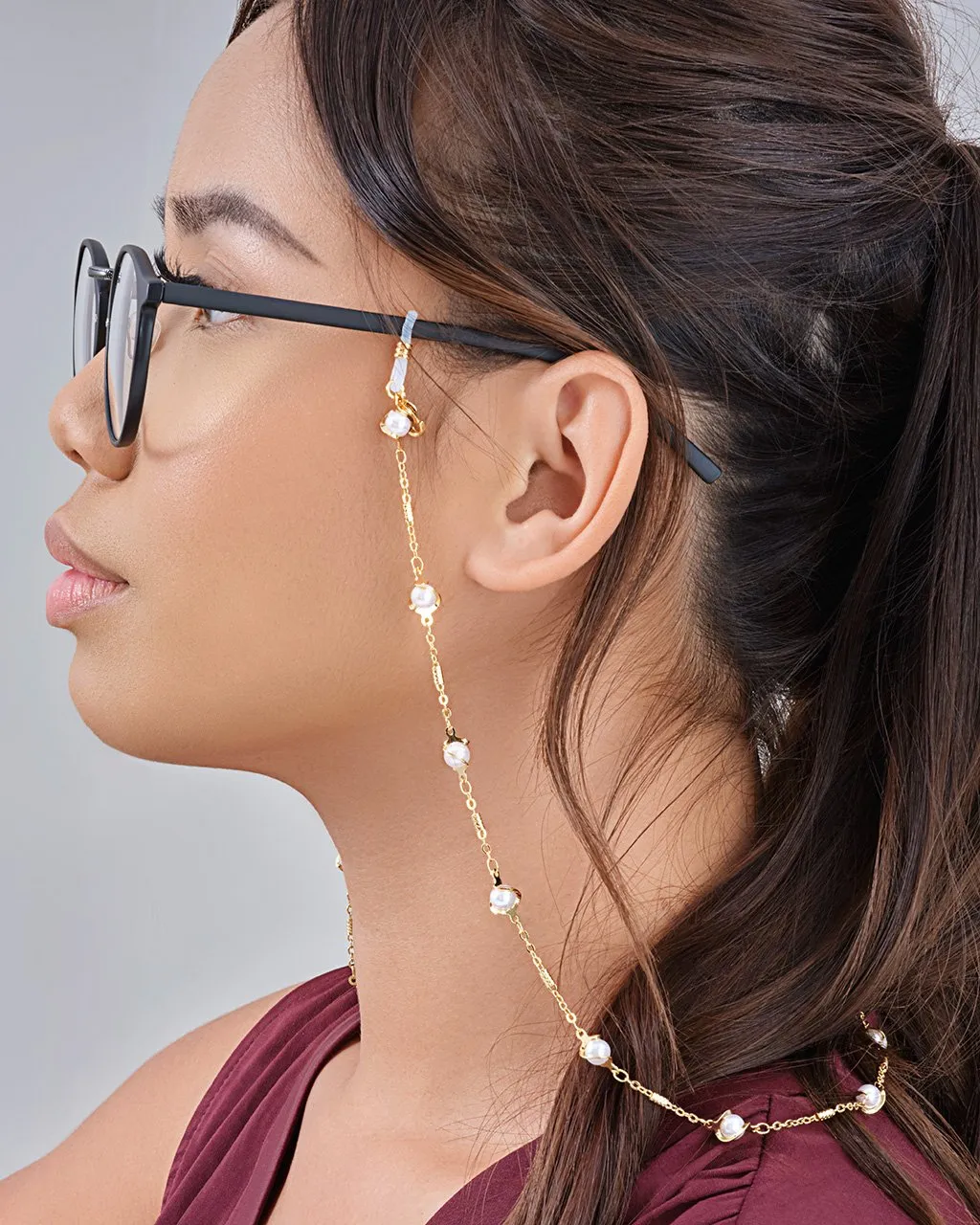 Stationed Pearl Twist Glasses Chain