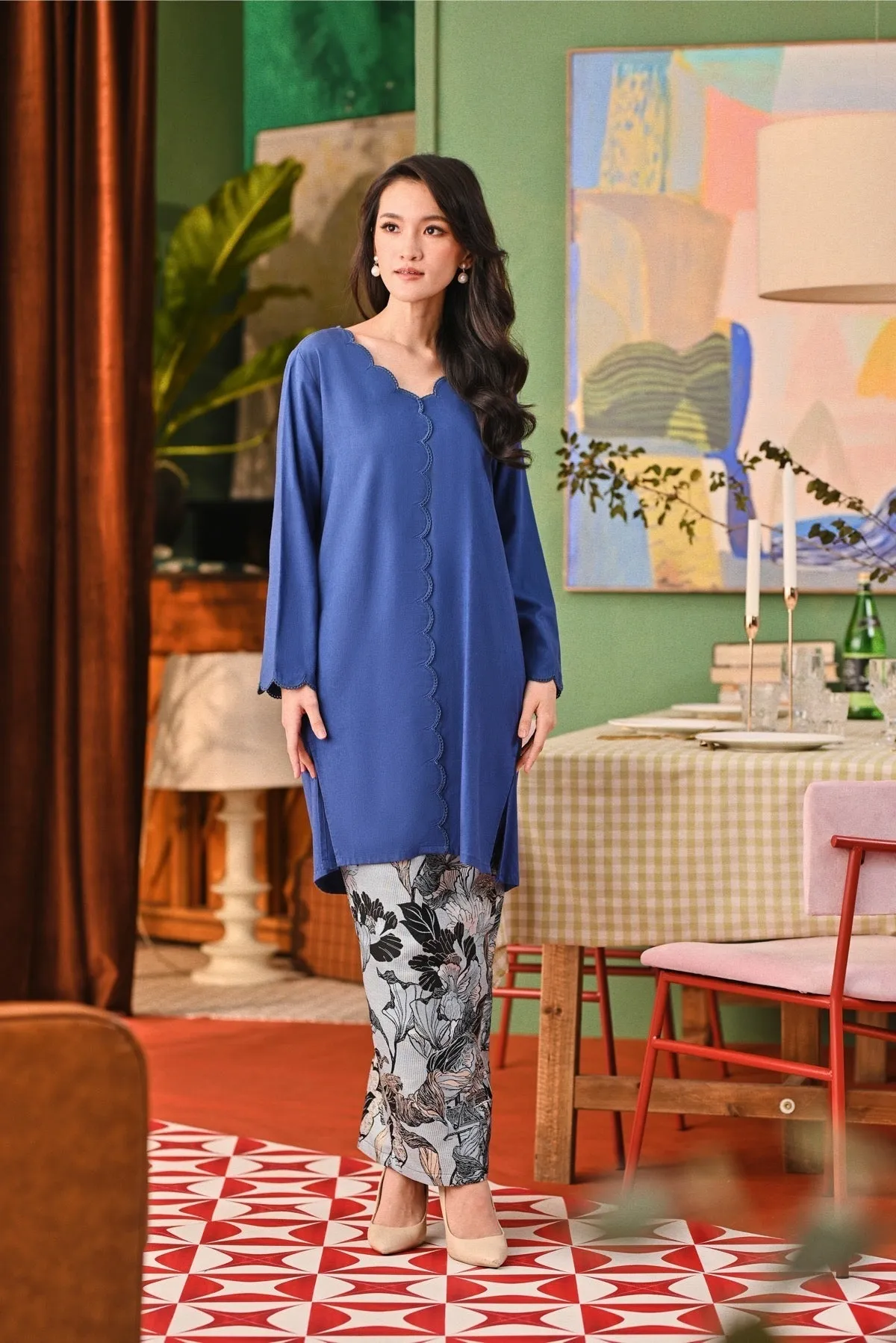 The Capai Women Broderie Kurung Top - Steel Blue